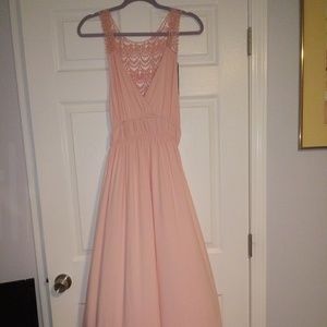 Anna-Kaci light pink dress